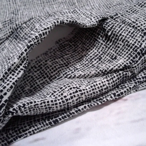 Women's Kenar Dress Pants Size XS - Picture 3 of 8